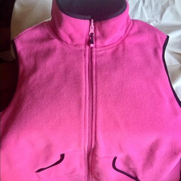 💃Host Pick💃NWT Reversible pink/black full zipper Activology. - Picture 3 of 7